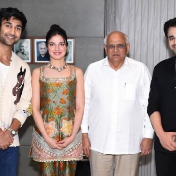 Ahmedabad welcomes Yaariyan 2 cast with open arms and vibrant Navratri Celebration