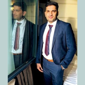 Archon: Transcending Boundaries of Software Development