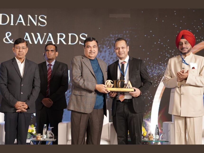 1-1-6 Renowned Vascular Surgeon Dr. Ravul Jindal Receives Prestigious “Vascular Surgeon of the Year” Award from Shri Nitin Gadkari at GICA 2023