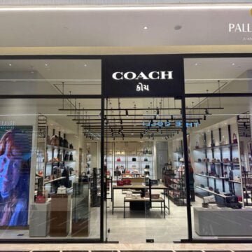 1-15 Coach Unveils Iconic New York Style at Grand Opening in Palladium Ahmedabad