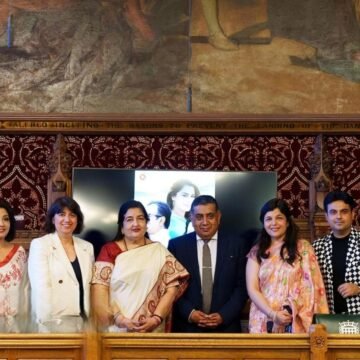 Padmashri Anuradha Paudwal bringing Sanatan Dharma closer to the WORLD