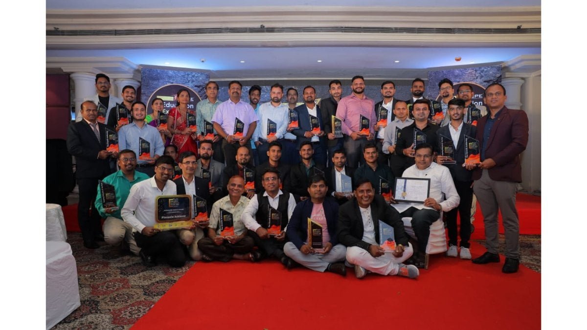 Untitled-design-2024-09-09T165202.989 AICPE Education Awards 2024: Celebration of India’s Top Educators with Bollywood Icon Ritu Shivpuri