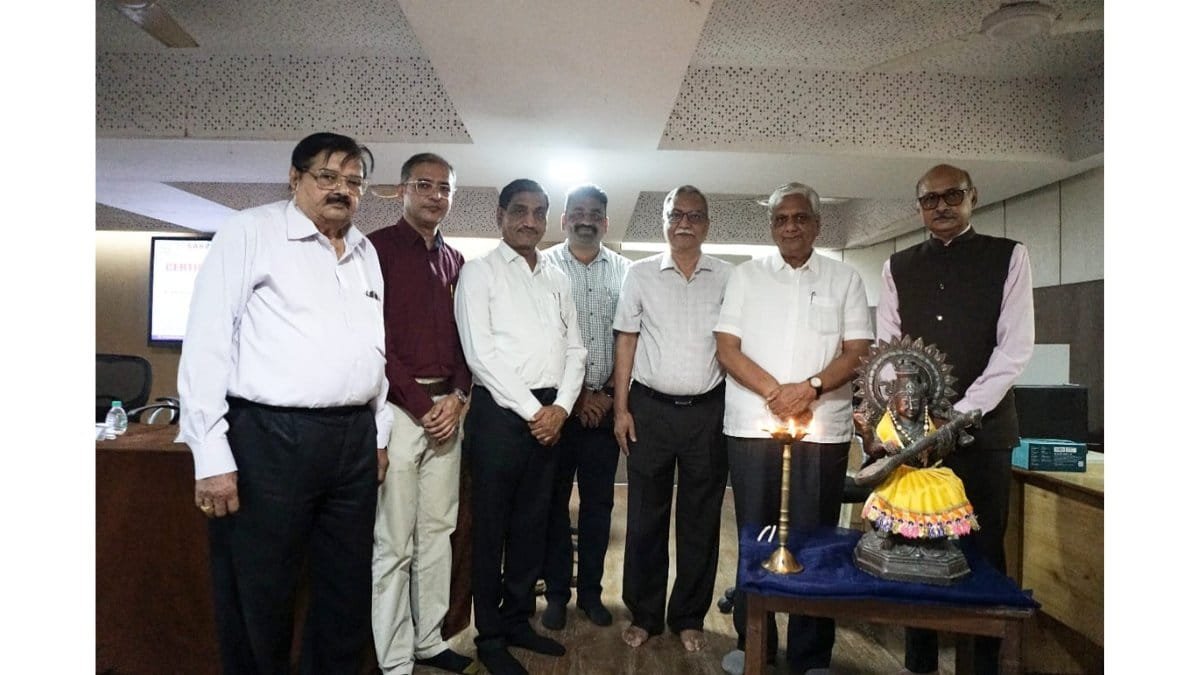 IMaGE-2277 Cooperative Banking Leaders Unite at Sarvajanik University for Certificate distribution Ceremony