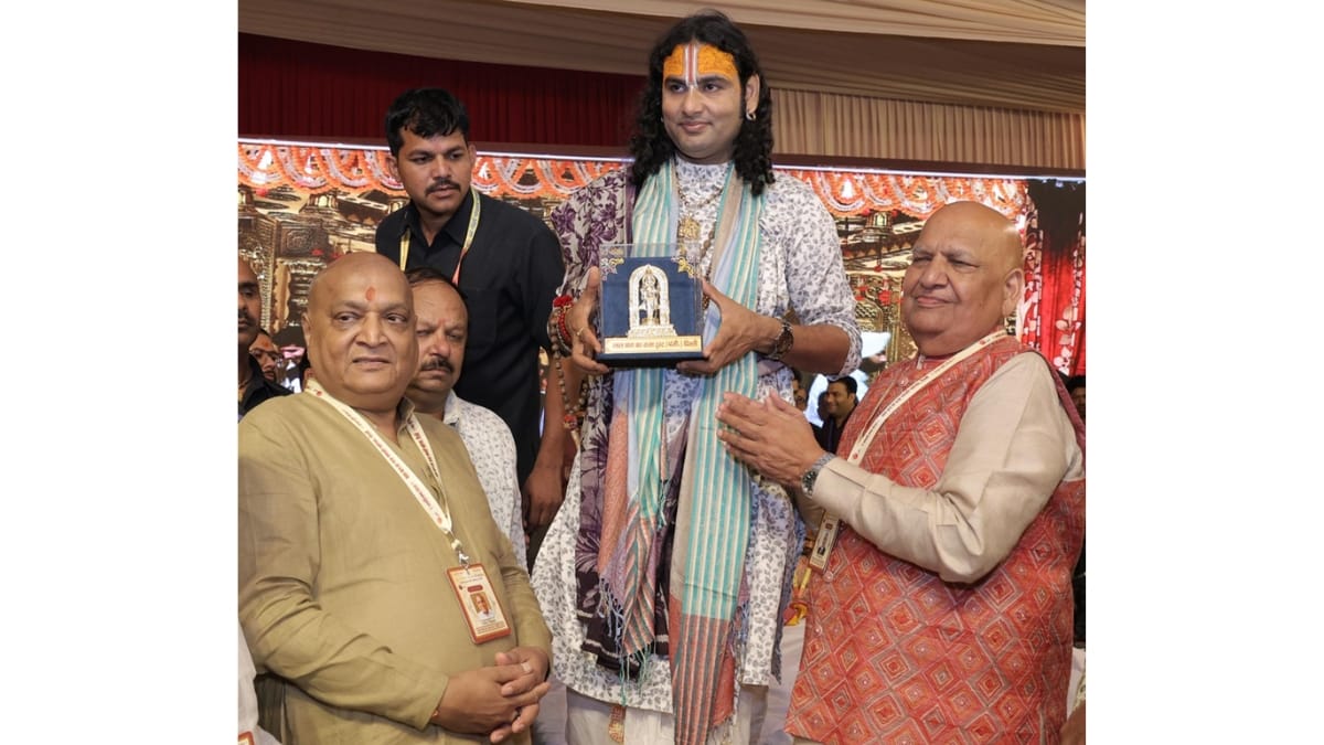 power Even rain could not stop the singing of praises of God – ‘Lal Bagh Ka Raja’ Ganpati Festival witnessed huge crowd of devotees
