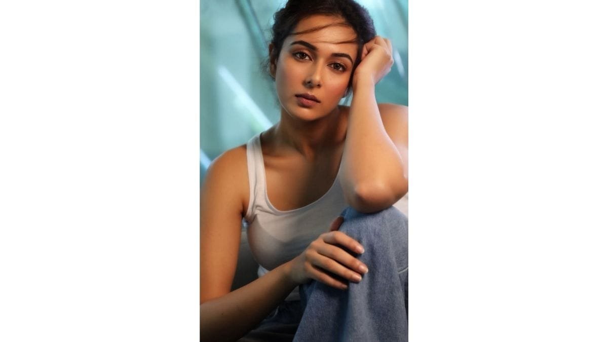 Image-2 Manini Chadha Shines Alongside Varun Dhawan, Janhvi Kapoor in Dharma Productions’ Sunny Sanskari Ki Tulsi Kumari