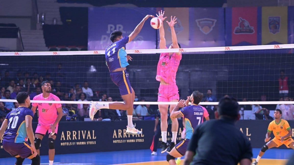 PNN-2025-10-23T184504626 PVL 2025 Season 4 (Match 26): Chennai Blitz break into top four with commanding 3–0 win over Delhi Toofans