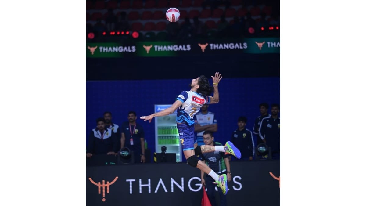 PNN-2025-10-24T131458433 PVL 2025 Season 4 (Match 30): Kochi Blue Spikers dominate Kerala derby with a commanding 3–1 win over Calicut Heroes