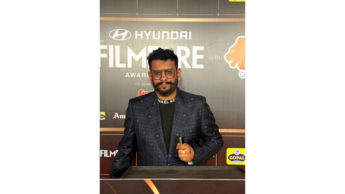 PNN-29 Industrialists, celebrities attend 70th Filmfare Awards 2025 in Ahmedabad