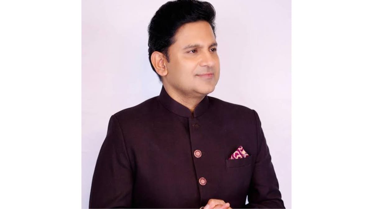 song Manoj Muntashir’s Latest Song “Tumse Behtar” joins Spotify top charts, Becoming the Nation’s New Favorite