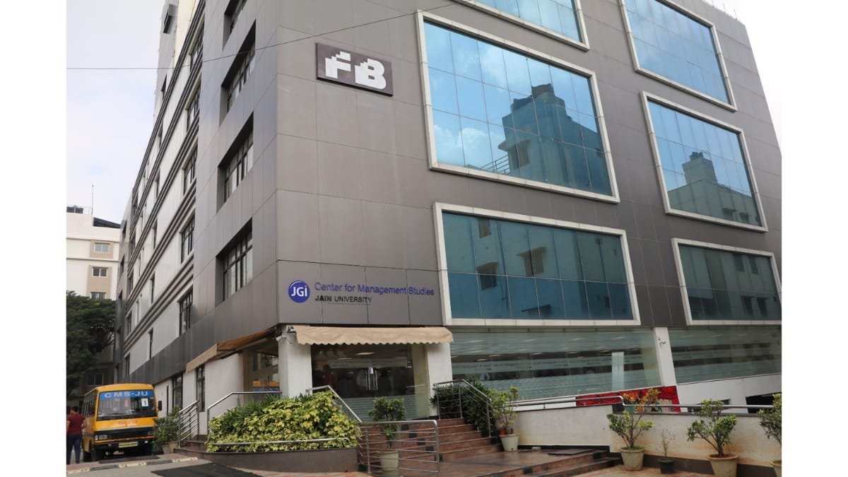 JAIN (Deemed-to-be University) – CMS: Building Confident Business Leaders Through a Future-Focused BBA