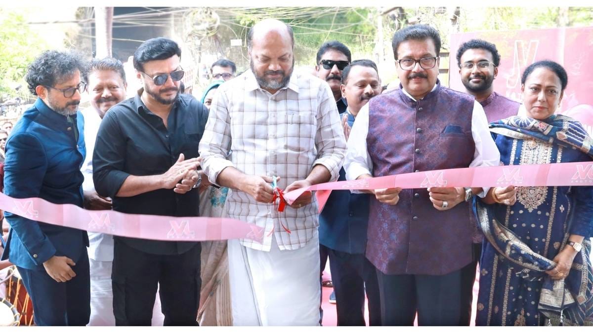 PNN-2025-12-16T184808489 JVK Motors Showroom Inaugurated at Vyttila, Marking Al Namal Group’s Entry into the Indian Market