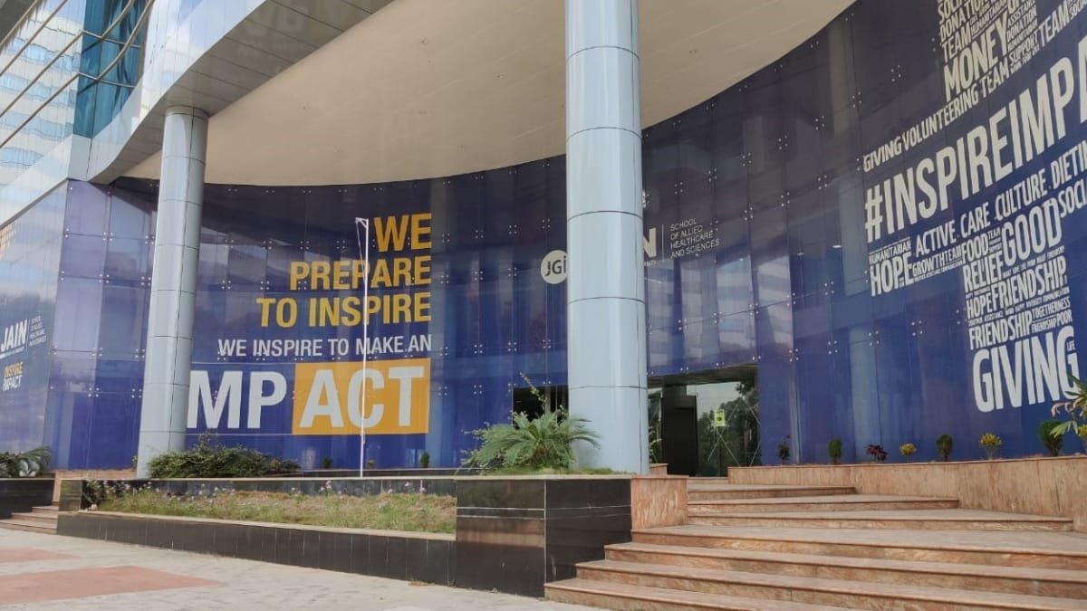 PNN-4-1 JAIN (Deemed-to-be University) Sets the Benchmark with the M.Sc Hospital Administration Program at SAHS