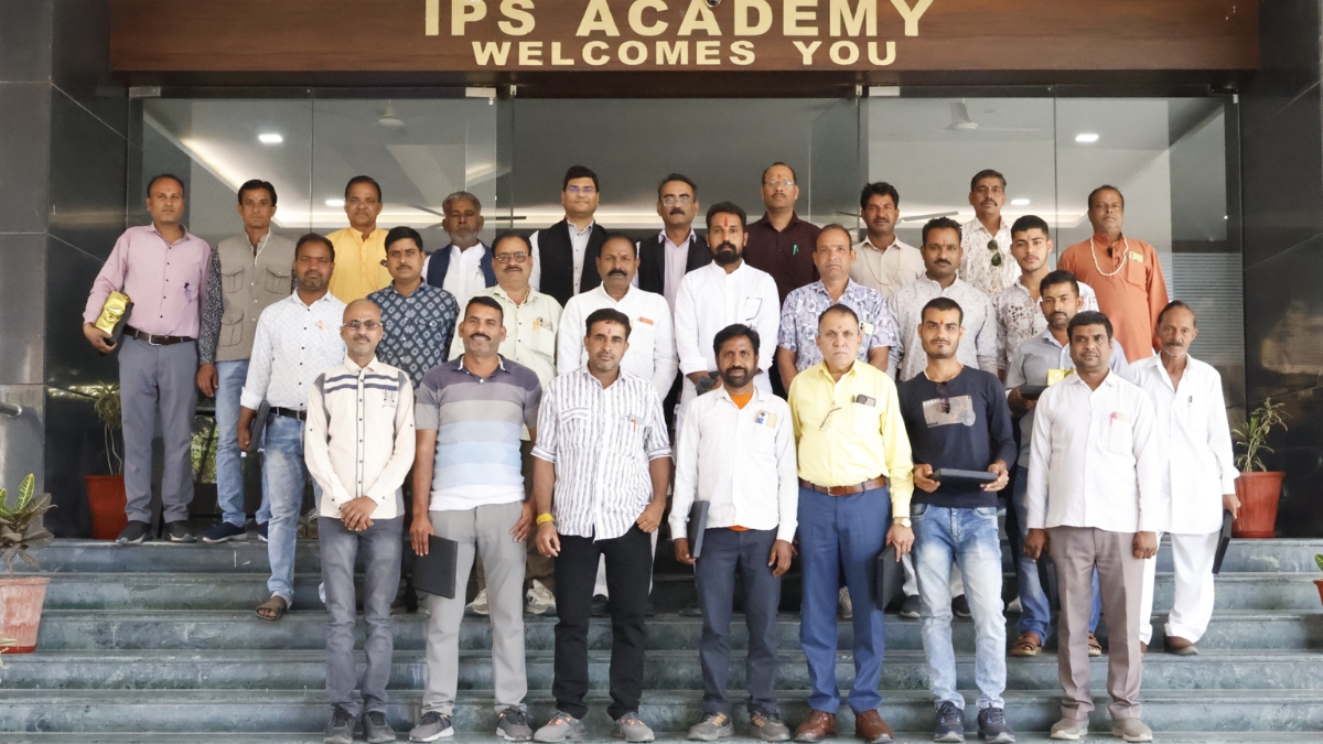 PNN-1-30 IPS Academy Strengthens Community Bonding Through Holi Milan Samaroh