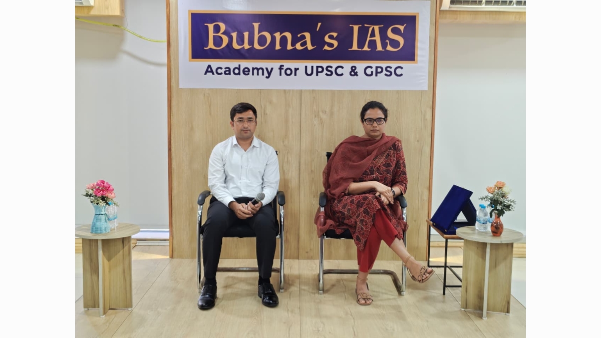 PNN-25 Two students of Bubna’s IAS in Surat secure All-India ranks in UPSC exam