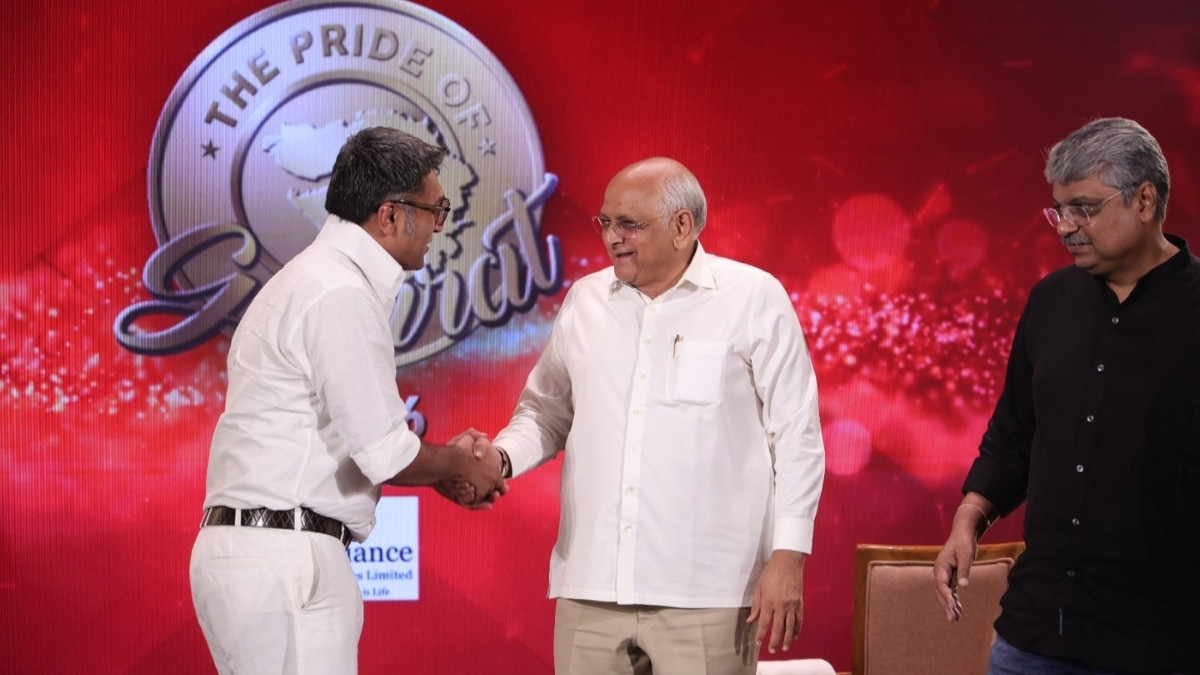 PNN-2026-06-05T185825.598 Ajay’s Café honoured with ‘Leading Café Chain of the Year’ award at Pride of Gujarat Awards 2026