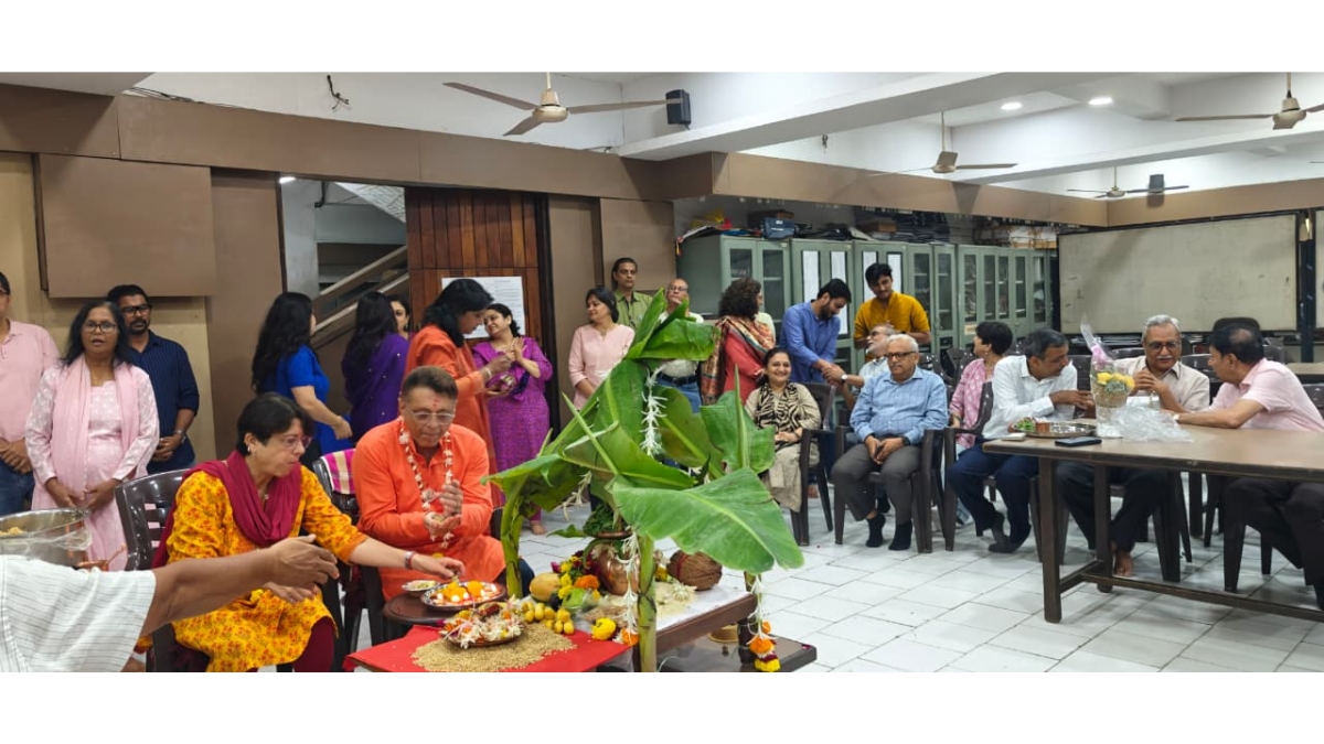 PNN-10 Sarvajanik University’s MS-IDPT Organizes Thanksgiving Ceremony, Time Capsule Dedication and Tree Plantation to Mark a Historic Transition