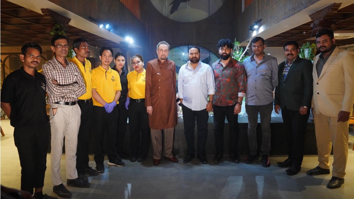 PNN-38 Naughty Kodi Brings New India’s Food To Town with Chintu the Rooster