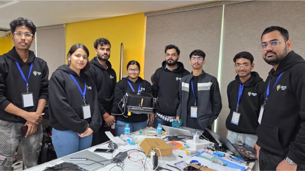 PNN-1-69 HackBhoomi 2.0 at Invertis University Puts Student Innovation in Action: 1,400 Students Participate, 100 Teams Move Towards Smart India Hackathon