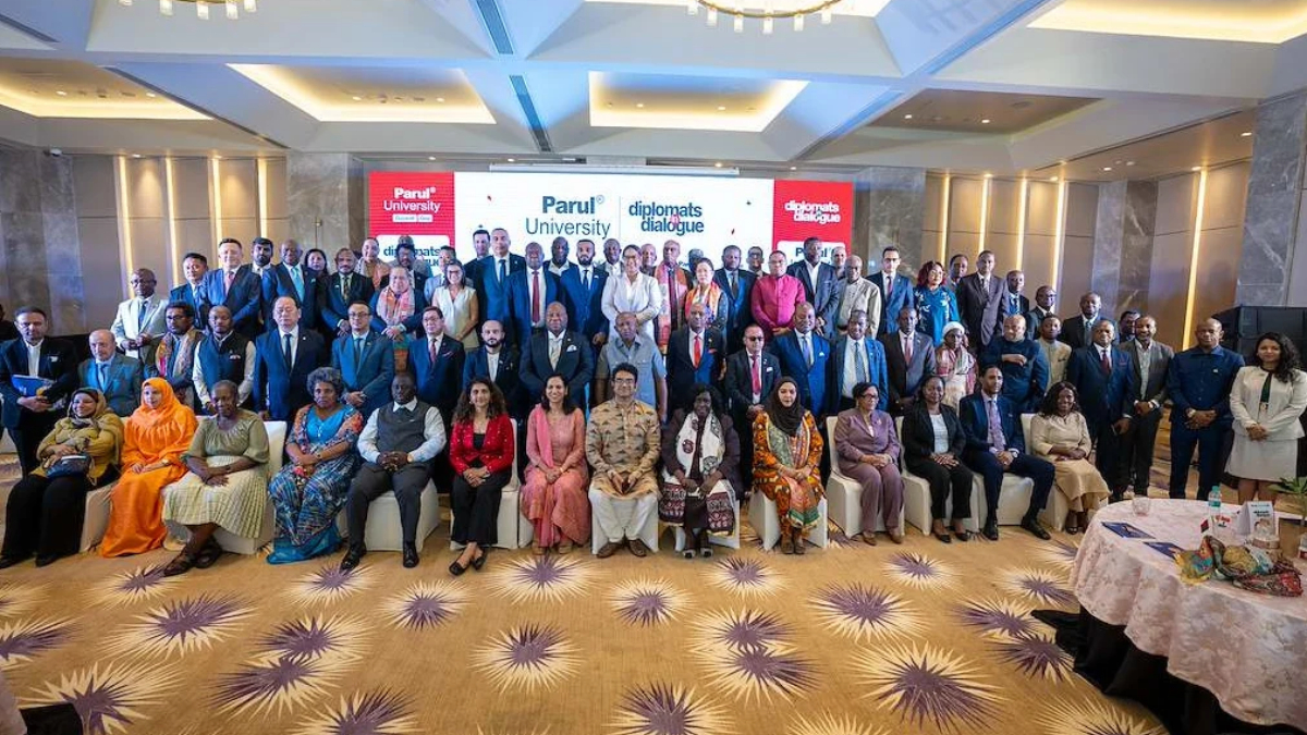 PNN-2026-10-19T161644.318 Parul University Fosters Global Collaboration Through Diplomats in Dialogue 3.0, While Celebrating Cultural Diversity at PU Navratri 2026