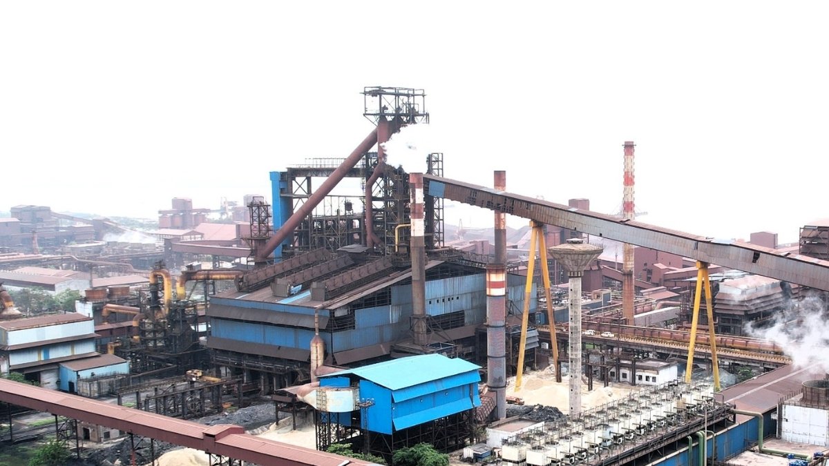 PNN-2026-10-23T155811.413 AM/NS India’s Hazira Blast Furnace Crosses Historic 30 Million Ton Milestone